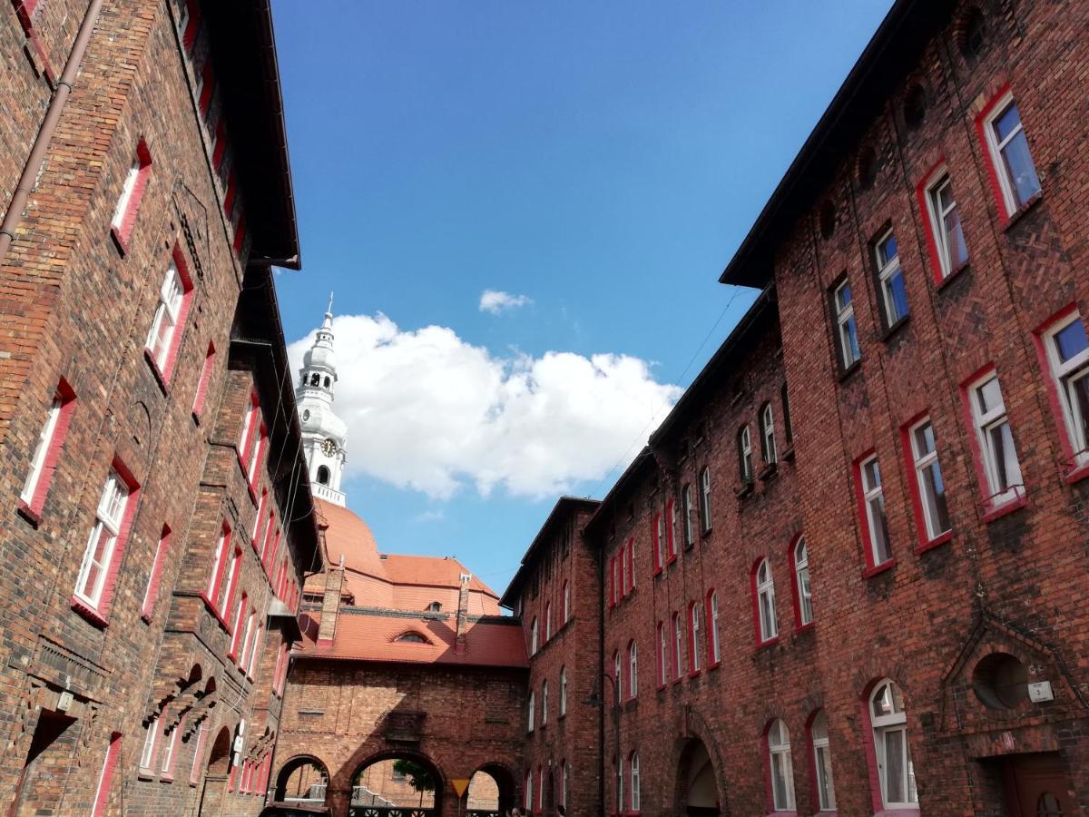 Tukej Apartament Na Nikiszu Katowice Luaran gambar
